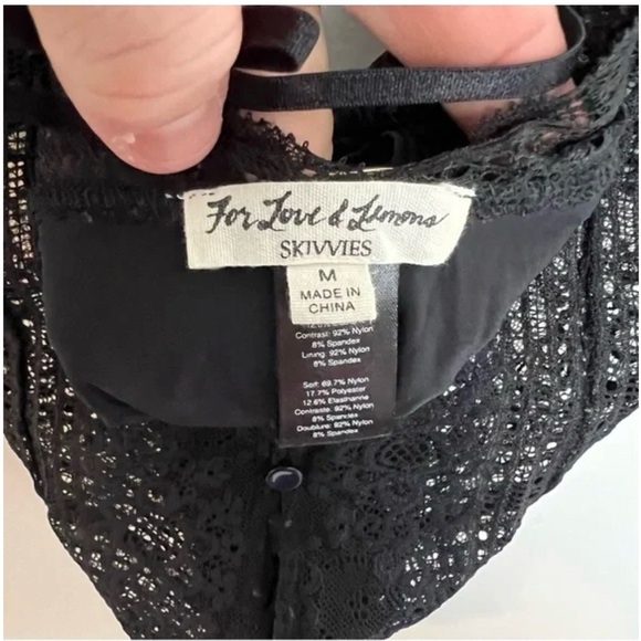 FOR LOVE AND LEMONS- Skivvies Else Lace Long Sleeve Bodysuit Lingerie Festival - Picture 8 of 9